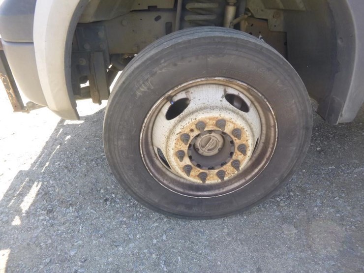 2007-ford-f450-image-25