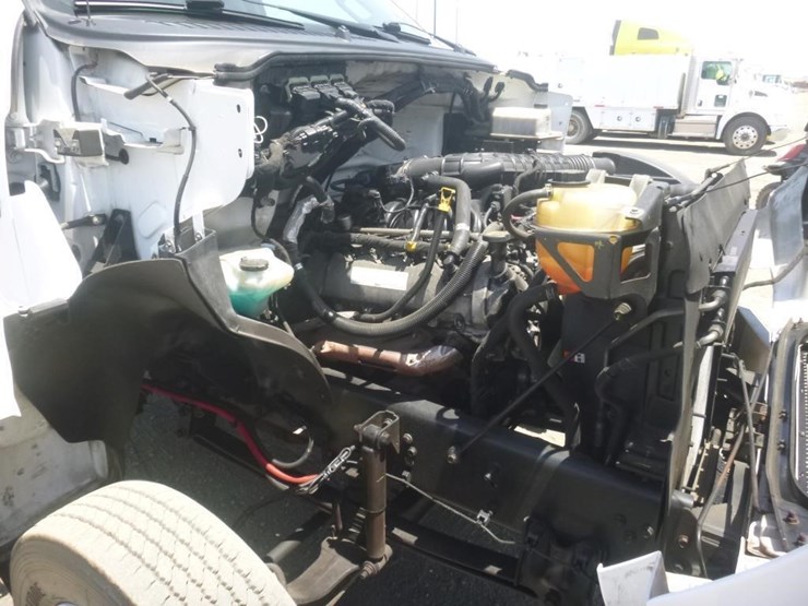 2012-ford-f650-image-18