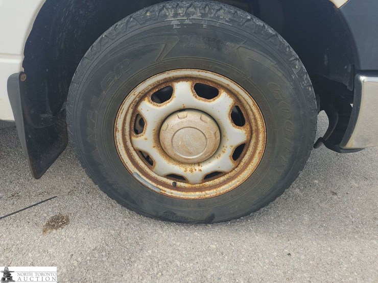 2011-ford-f150-image-29