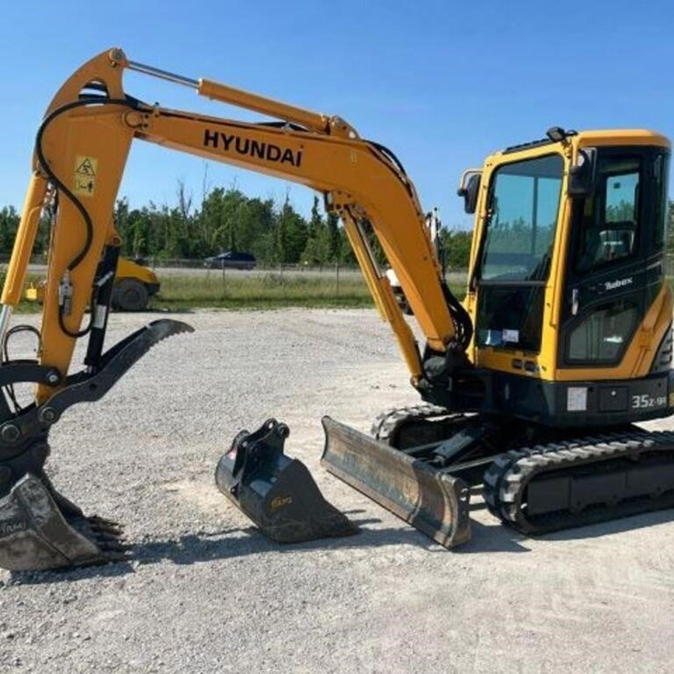 2021 HYUNDAI ROBEX 35Z-9A