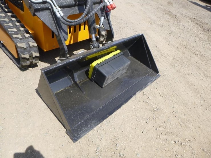 2026-sdlool-sl360t-skid-steer-track-loader-image-8