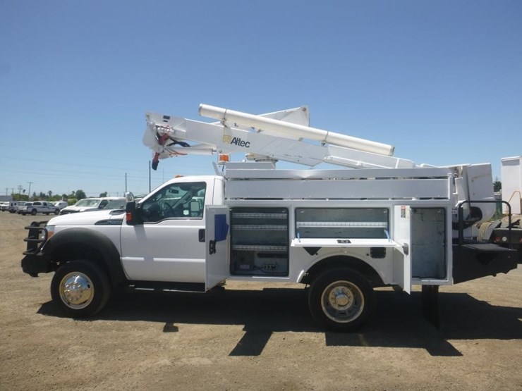 2015-ford-f550-image-6