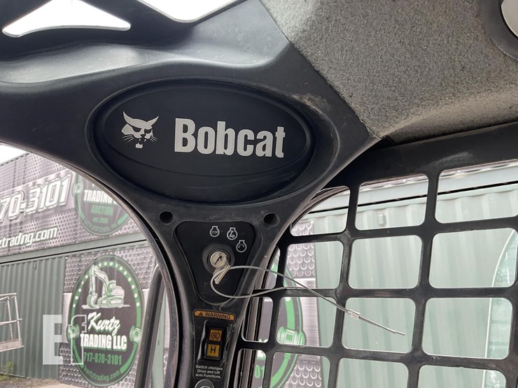 2021-bobcat-t740-image-17