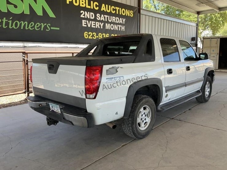 2003-chevrolet-avalanche-p/u-image-7