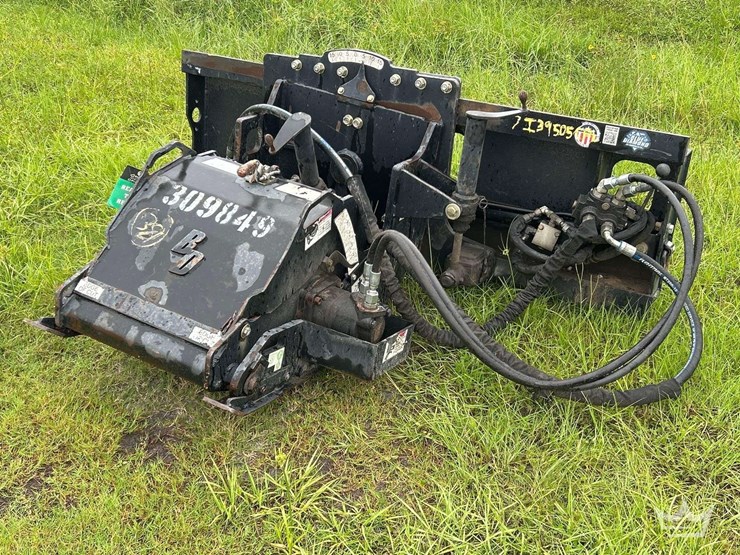 blue-diamond-skid-steer-rock-crusher-image-1