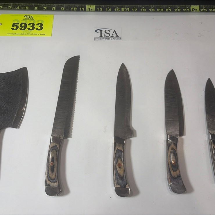#5933 • (5) Unused Knives