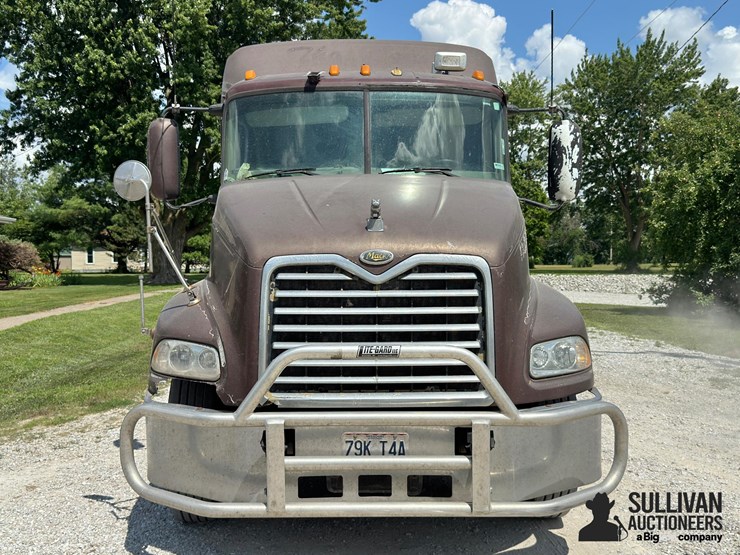 2001-mack-cx613-vision-t/a-sleeper-truck-tractor-image-2