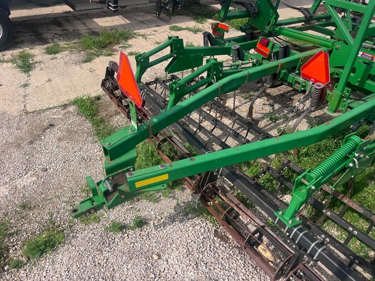 john-deere-726-image-16