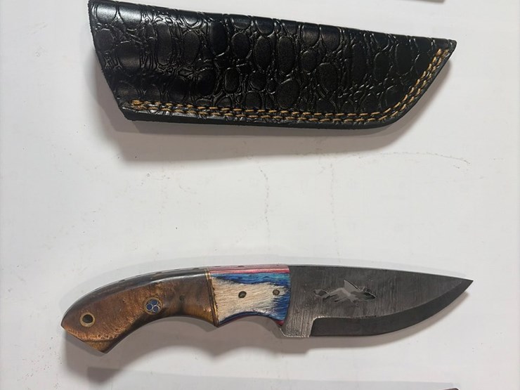 #5915-•-(7)-unused-knives-image-4