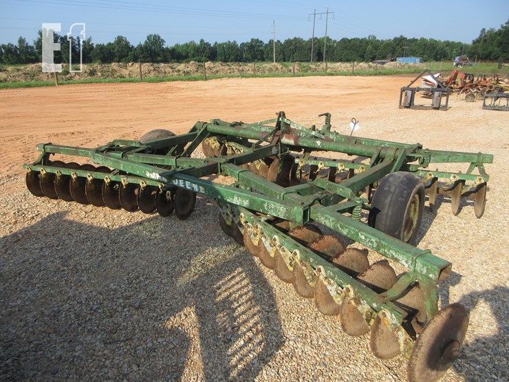 7300-john-deere-14-image-3