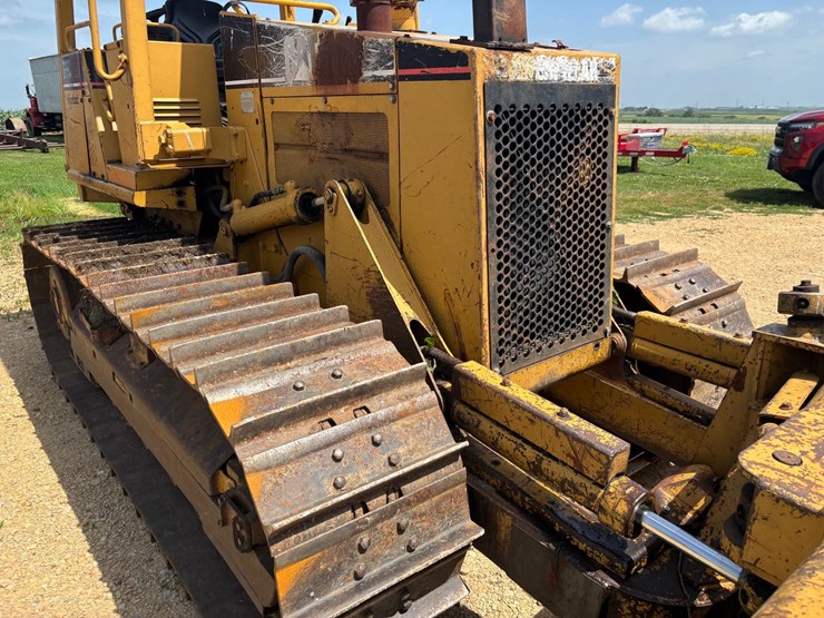 caterpillar-d5c-iii-image-7