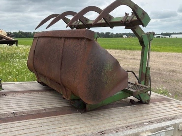 john-deere-265-image-7