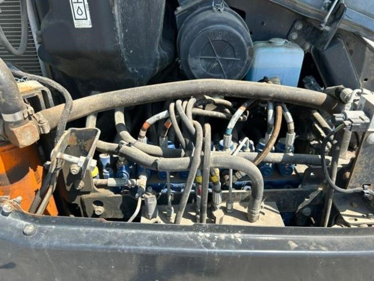 2022-bobcat-e88-image-32