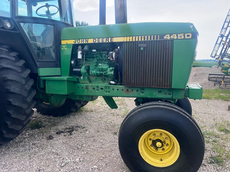 john-deere-4450-image-33