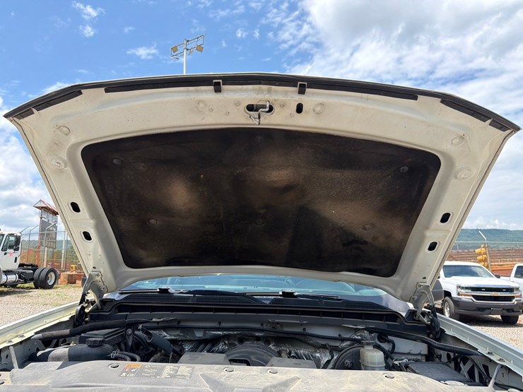 2016-chevrolet-silverado-1500-image-57