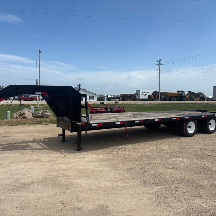 2010 CUSTOM BUILT
