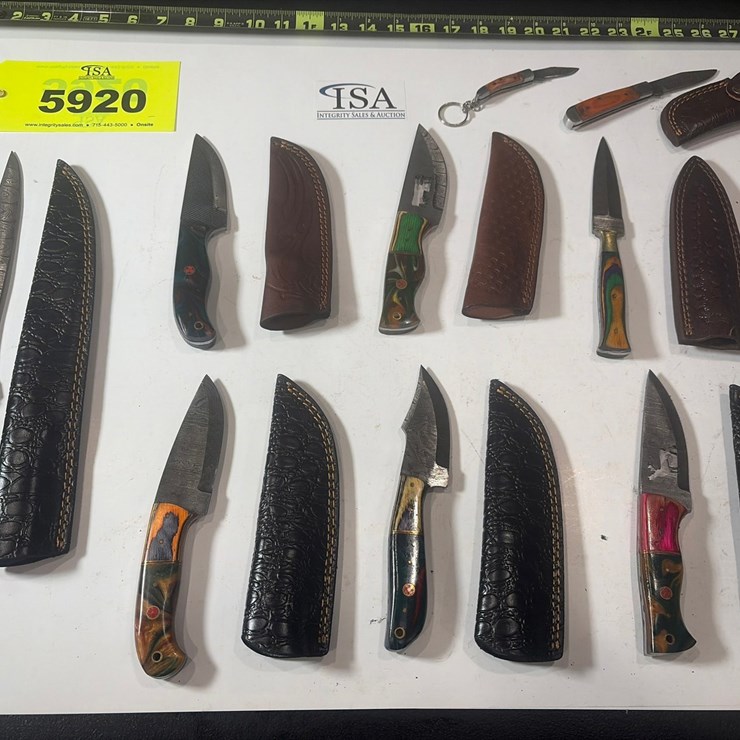 #5920 • (9) Unused Knives