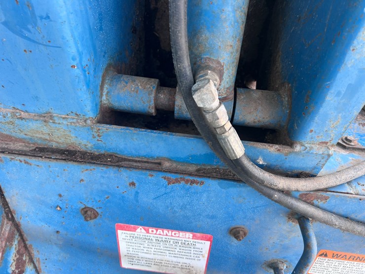 kinze-1040-image-29