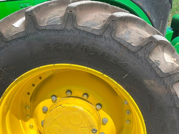2023-john-deere-7r-210-image-22