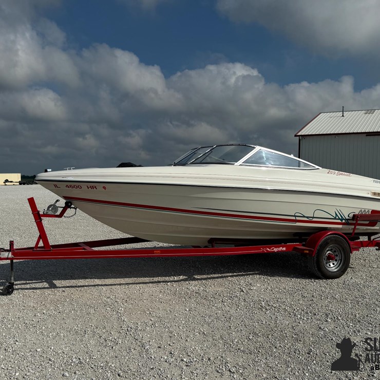Run #21 - 1994 Rinker 209 Special Bow Rider Boat