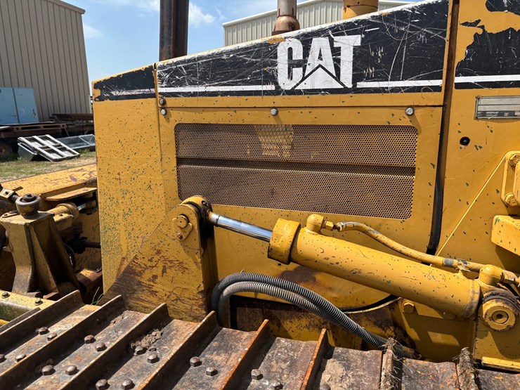 caterpillar-d5c-iii-image-20