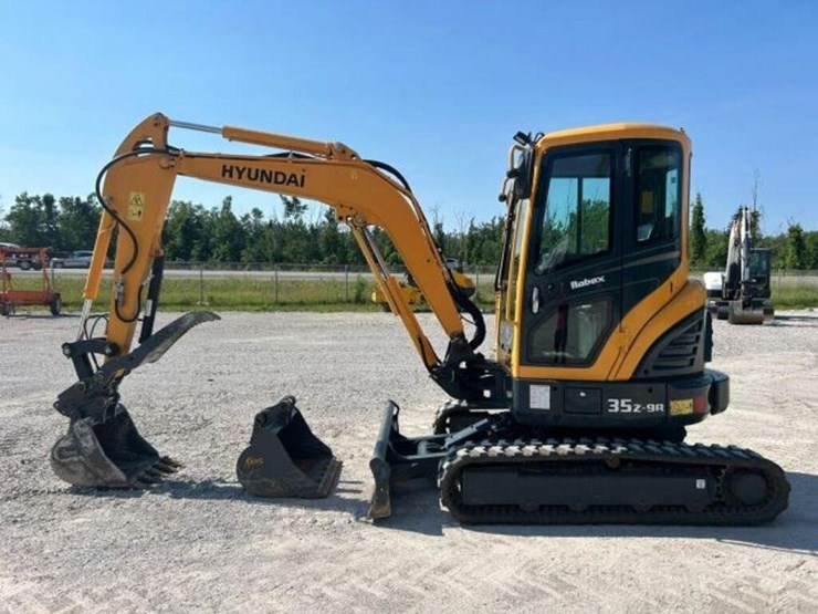 2021-hyundai-robex-35z-9a-image-7