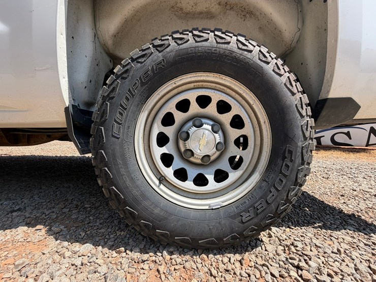2019-chevrolet-silverado-1500-image-72