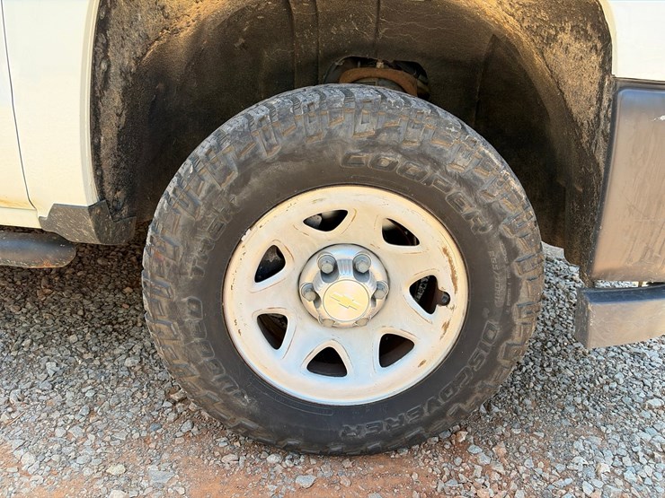 2019-chevrolet-silverado-1500-image-55