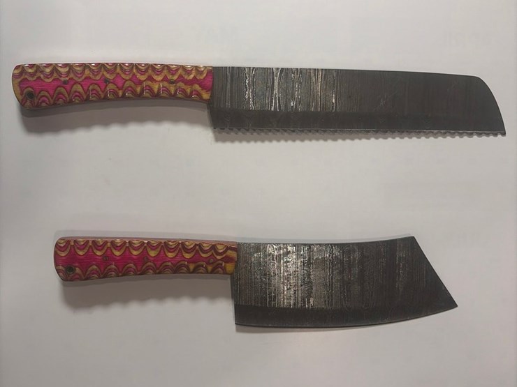#5931-•-(5)-unused-knives-image-2