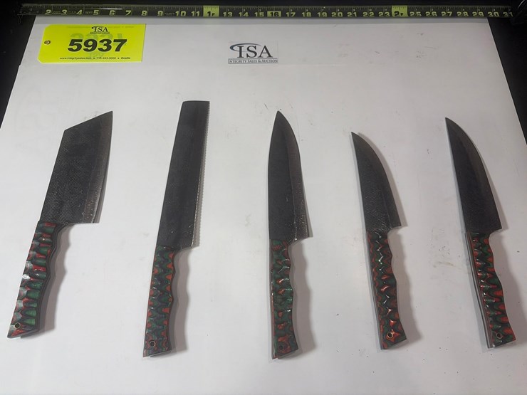 #5937-•-(5)-unused-knives-image-1
