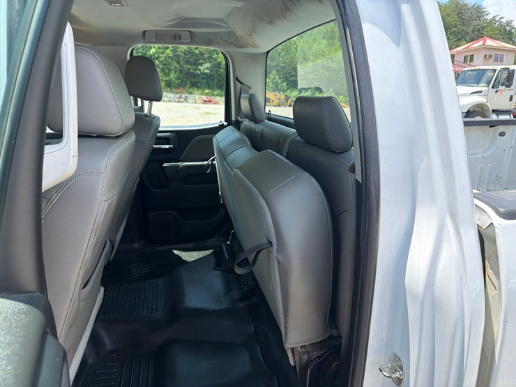2016-chevrolet-silverado-1500-image-37