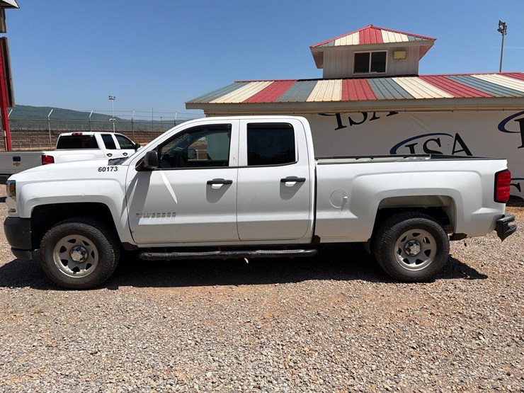 2019-chevrolet-silverado-1500-image-2