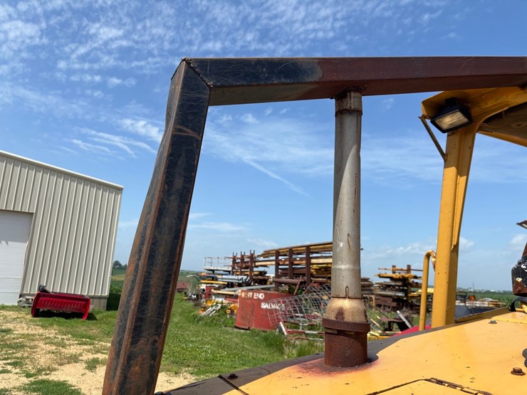 caterpillar-d5c-iii-image-25