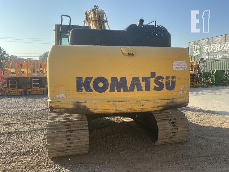 komatsu-pc210-lc-11-image-3