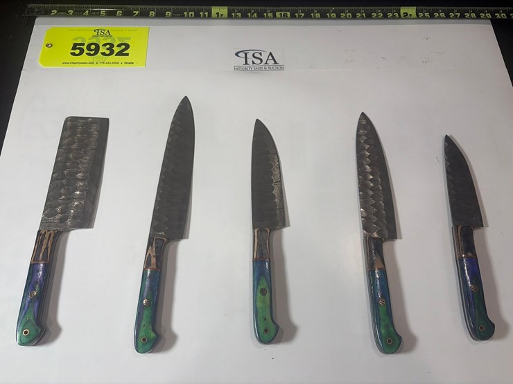 #5932-•-(5)-unused-knives-image-1
