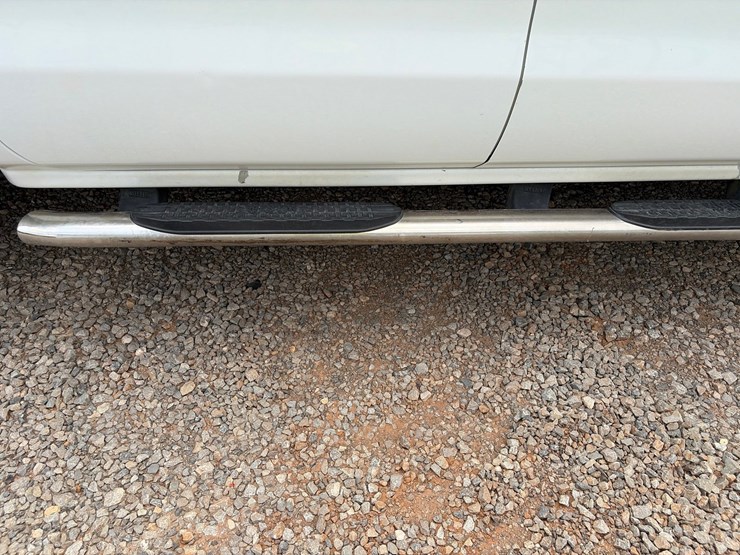 2018-chevrolet-2500-image-32
