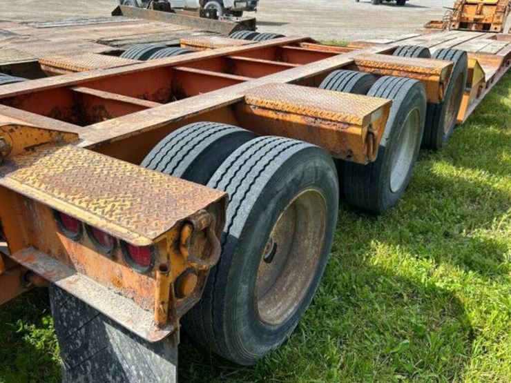 2010-eager-beaver-50gsl/3-50-ton-quad/a-lowboy-112-image-21