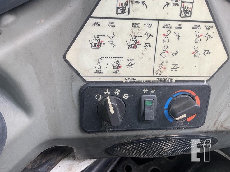 2016-bobcat-s770-image-6
