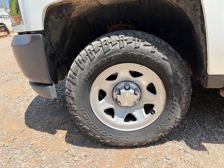 2019-chevrolet-silverado-1500-image-47