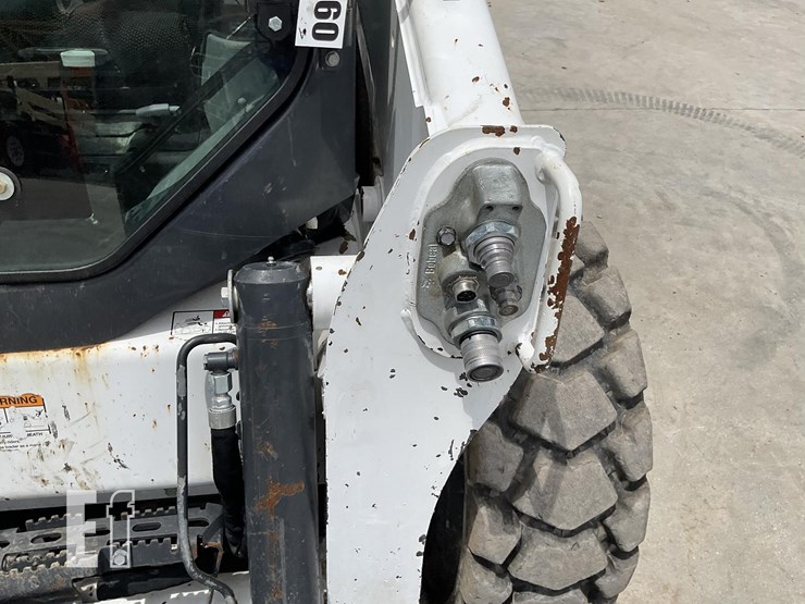 2022-bobcat-s770-image-10