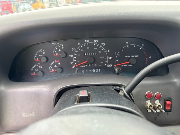 2001-ford-f450-image-69