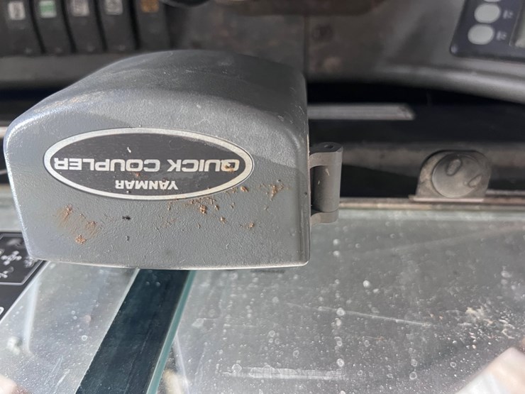 yanmar-vio50-6a-image-14