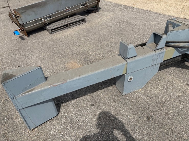#2237-•-homemade-skid-steer-wood-splitter-image-5