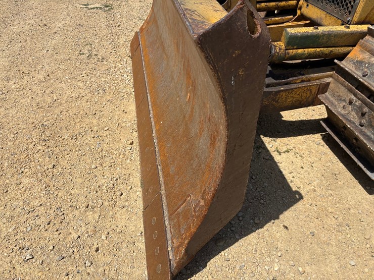 caterpillar-d5c-iii-image-53