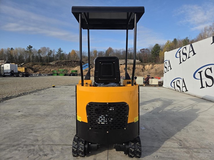 #5091-•-unused-future-ft15-mini-excavator-image-4