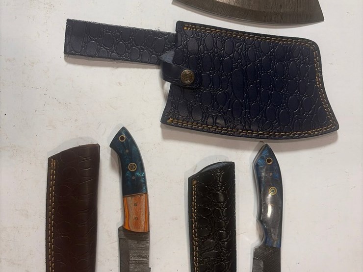 #5924-•-(10)-unused-knives-image-4