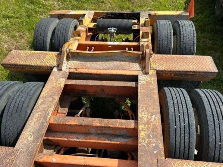 2010-eager-beaver-50gsl/3-50-ton-quad/a-lowboy-112-image-17