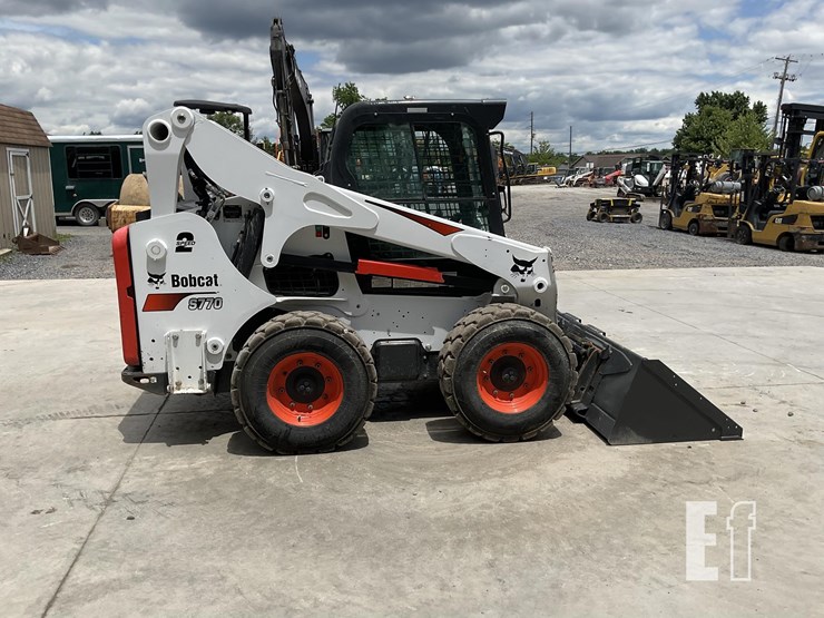 2022-bobcat-s770-image-4