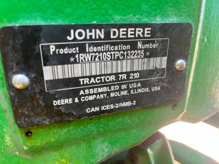 2023-john-deere-7r-210-image-58