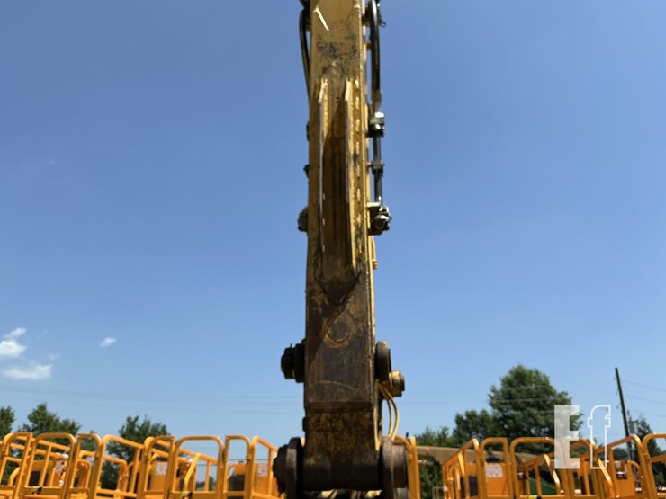 2017-komatsu-pc490-lc-11-image-12